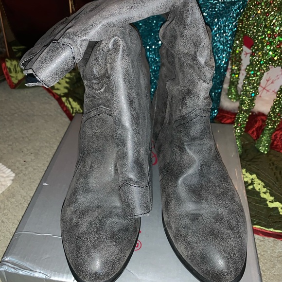 EUC Bahboo Sadie Slouch Boot - Picture 3 of 8